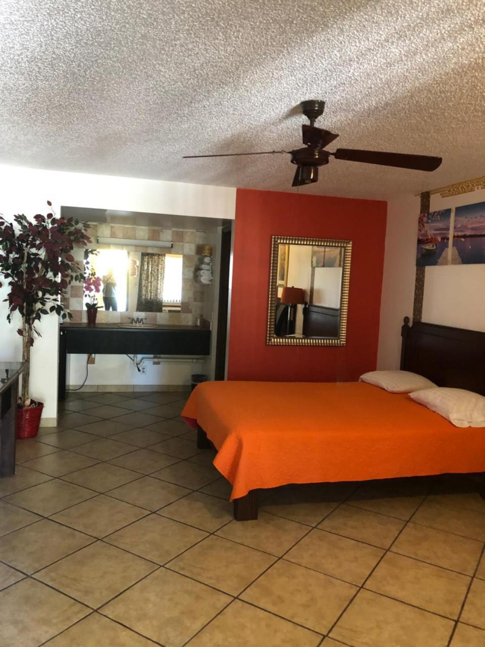 Lago Motor Inn Lake Worth Beach Exterior foto